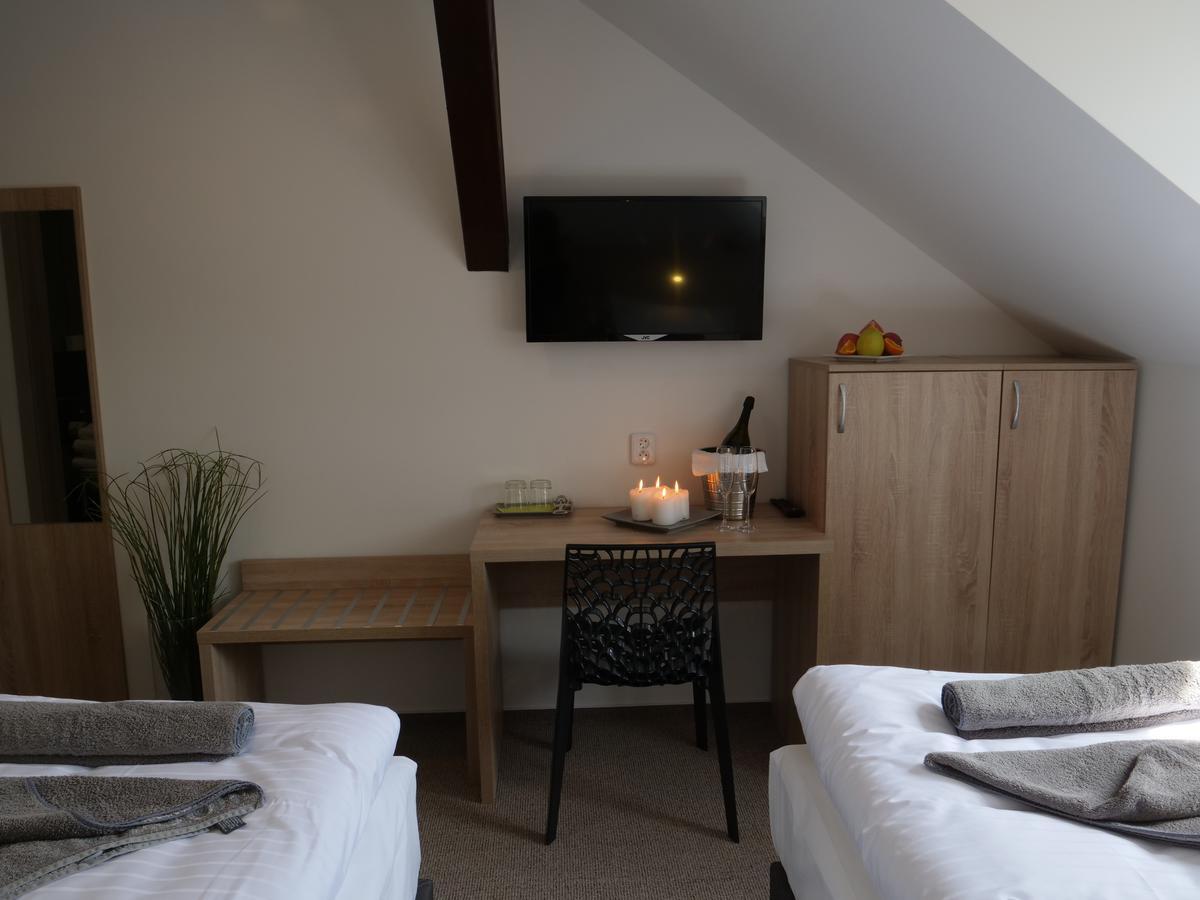 Club Apartments Čeladná Eksteriør billede